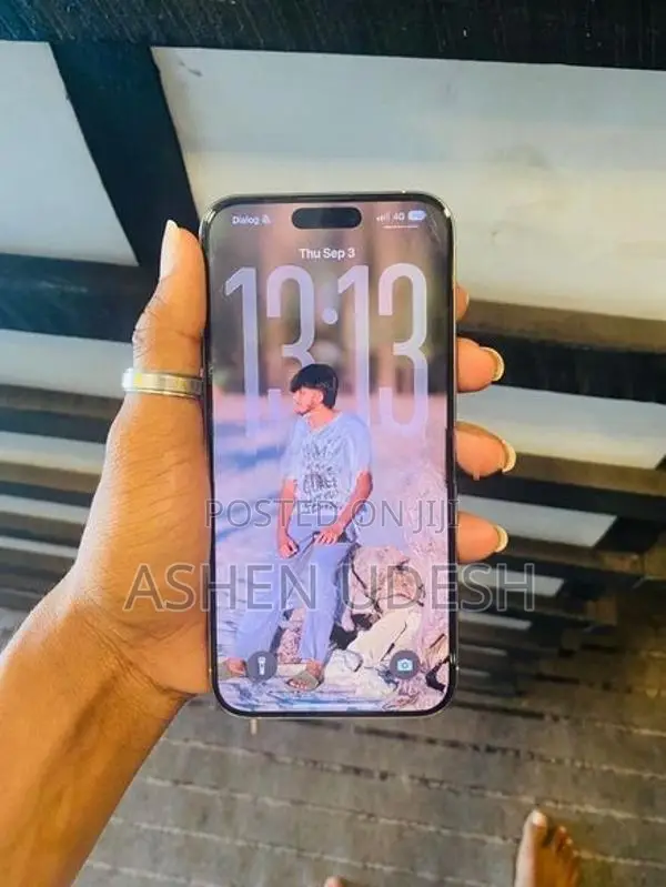 Apple iPhone 15 Pro Max (Used)