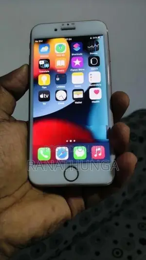 Apple iPhone 7 (Used)