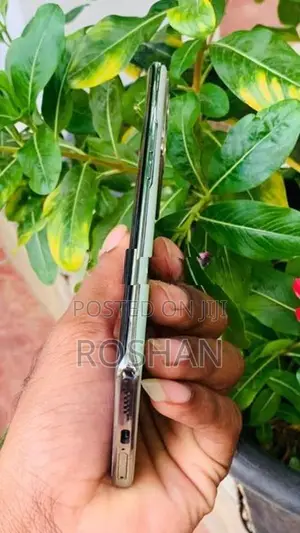 Vivo Y200 Pro 5g (Used)