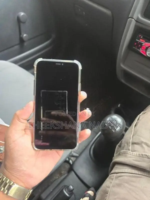 Apple iPhone 11 Pro (Used)