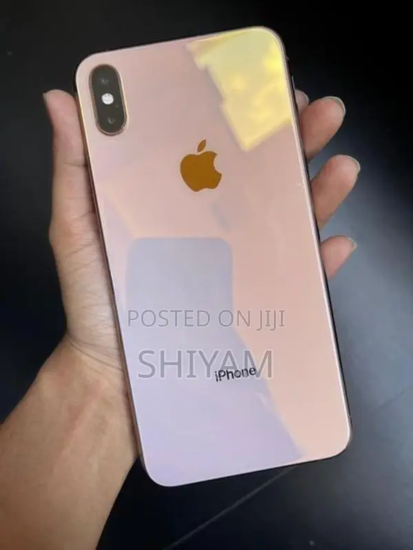 Apple iPhone XS Max (Used)