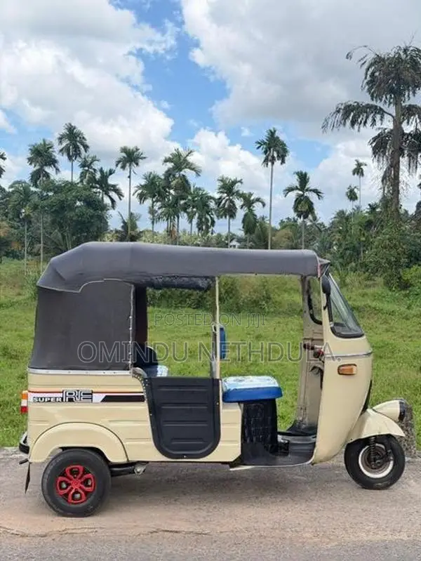 Bajaj RE 2Stock 1995