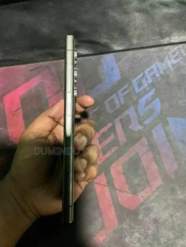 Samsung Galaxy S24 Ultra (Used)