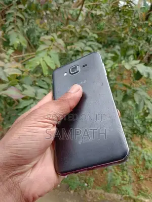 Samsung Galaxy J7 Super AMOLED 4G (Used)