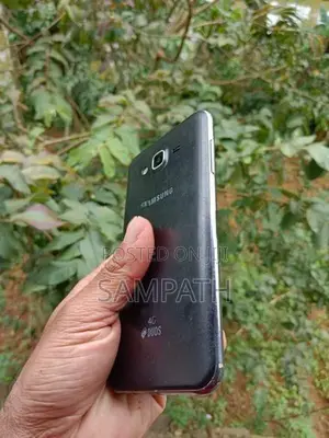 Samsung Galaxy J7 Super AMOLED 4G (Used)