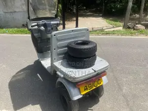 Honda Gyro Canopy 2004