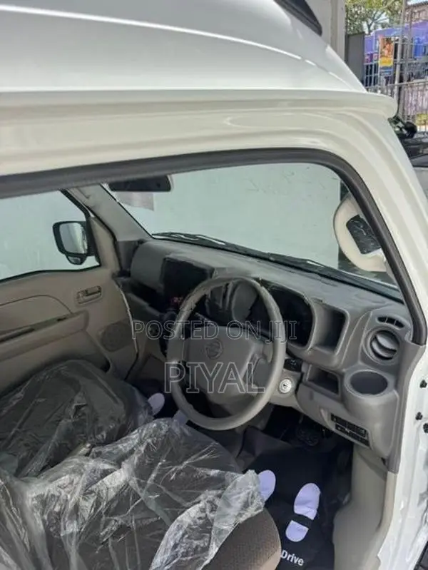 Nissan Clipper Pc limited 2026