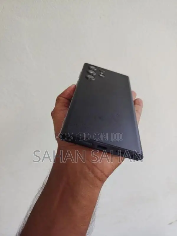 Samsung Galaxy S22 Ultra 12gb 256gb (Used)