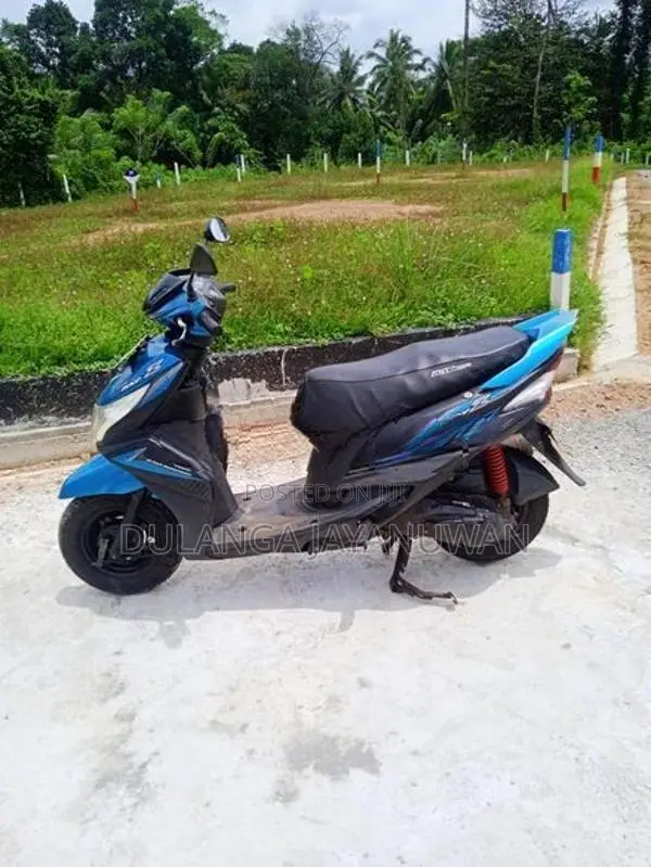 Yamaha Ray ZR 100 2016