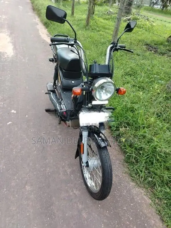 TVS XL 100 2025