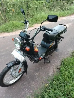 TVS XL 100 2025