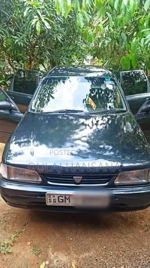 Nissan Wingroad 1999