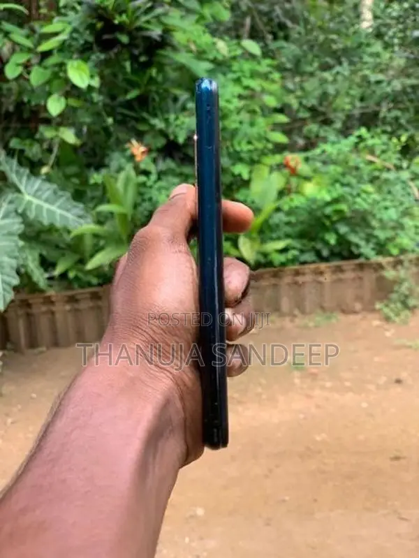 Vivo Y17 (Used)