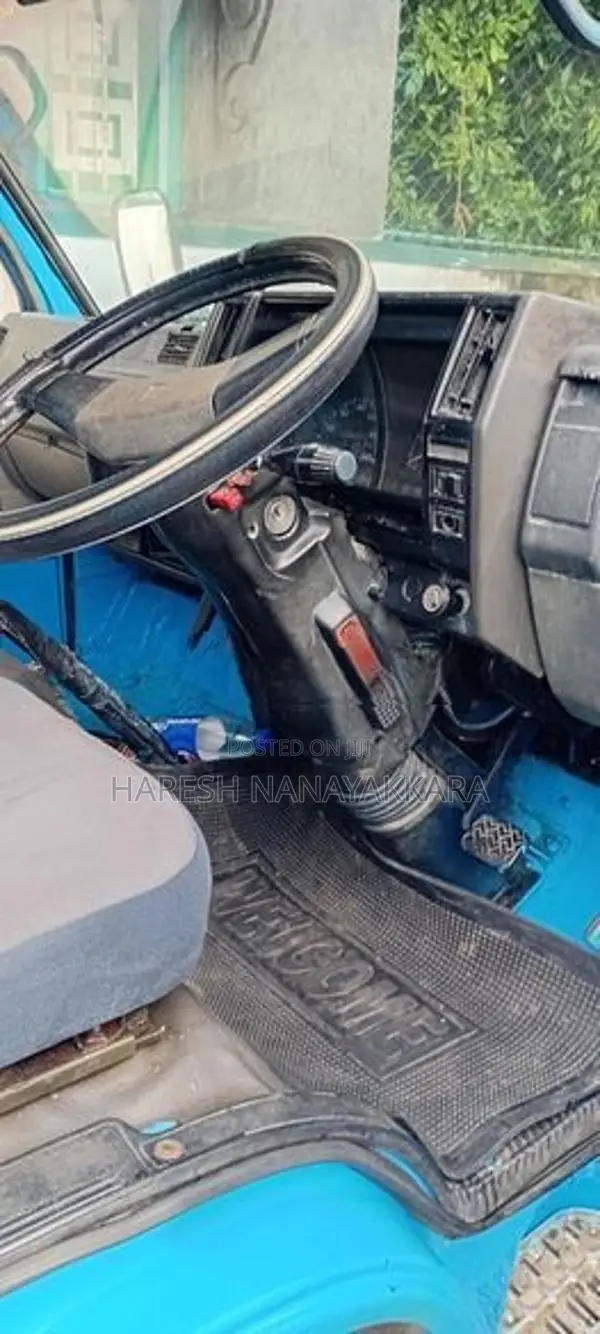Isuzu 150 1980