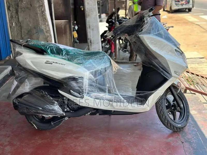 Suzuki Burgman 125 2026
