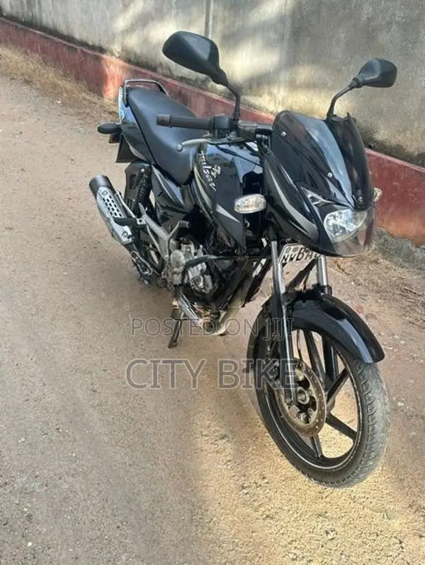Bajaj Pulsar 150 2013