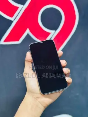 Apple iPhone XS (Used)