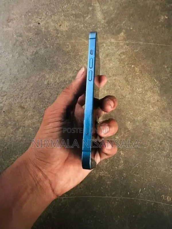 Apple iPhone 13 I Phone (Used)