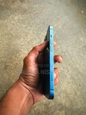 Apple iPhone 13 I Phone (Used)