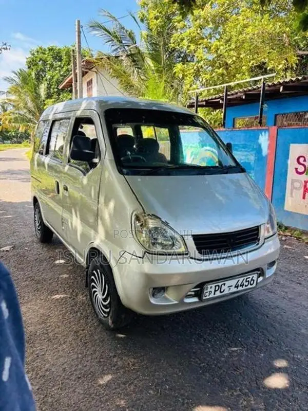 Micro Mpv 2012
