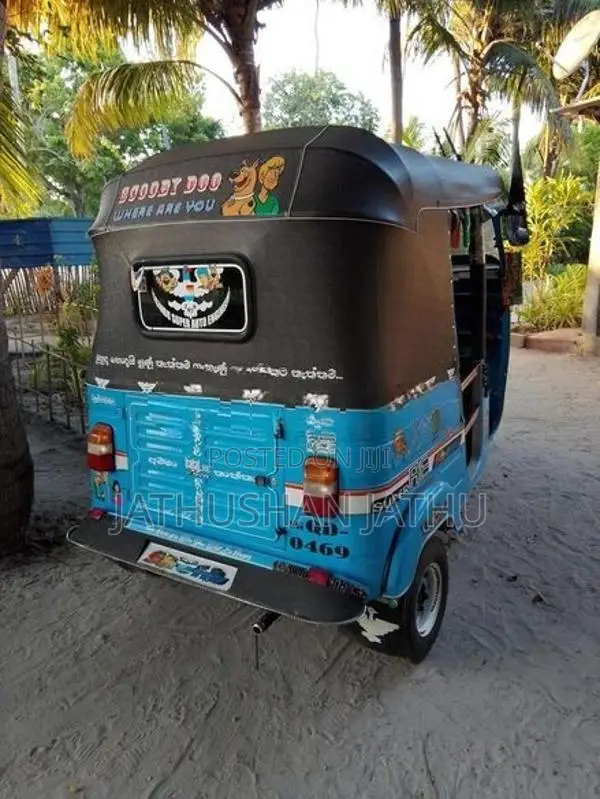 Bajaj RE Three Wheeler 2005
