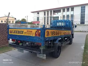 Isuzu Elf 1990