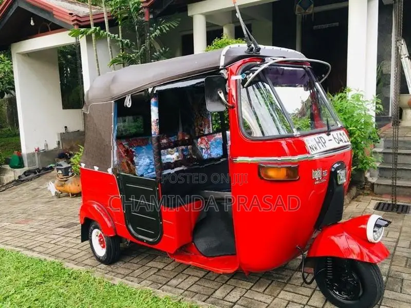 Bajaj RE 2003