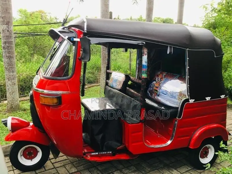 Bajaj RE 2003