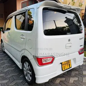 Suzuki Wagon R Premium 2018