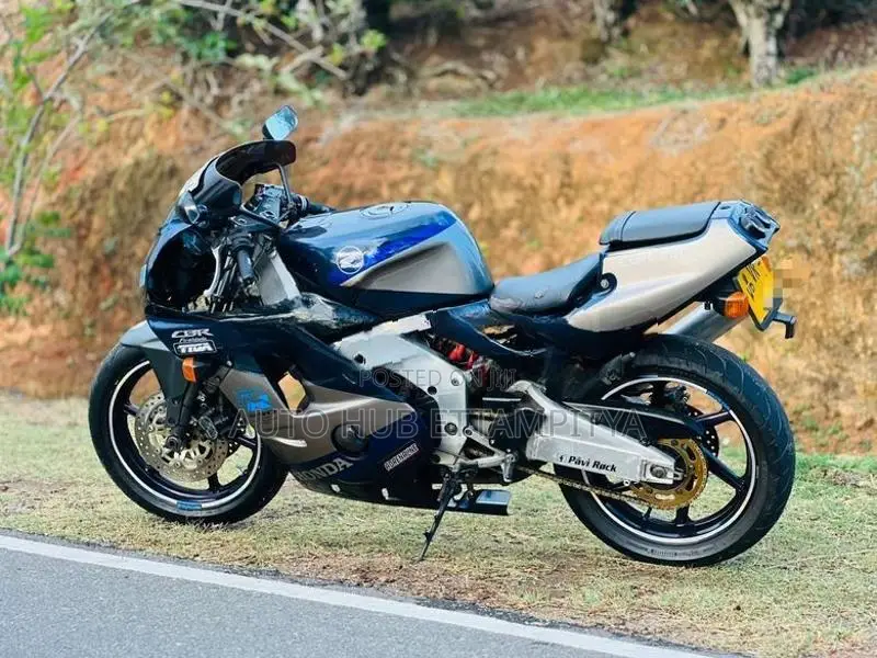 Honda CBR 2010
