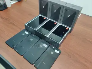 Apple iPhone 8 64GB (Used)