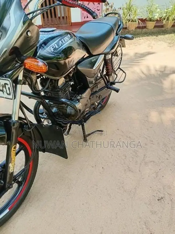 Bajaj Platina 100 2013