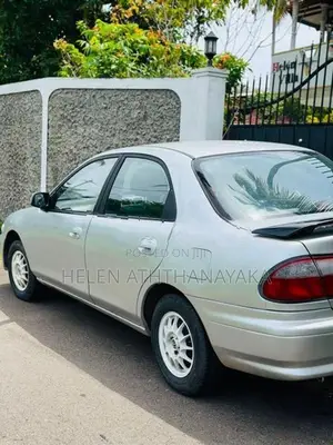 Mazda Familia 1996