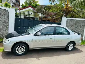 Mazda Familia 1996