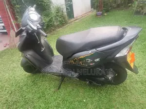 Honda Dio 2018