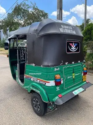 Bajaj RE 2008