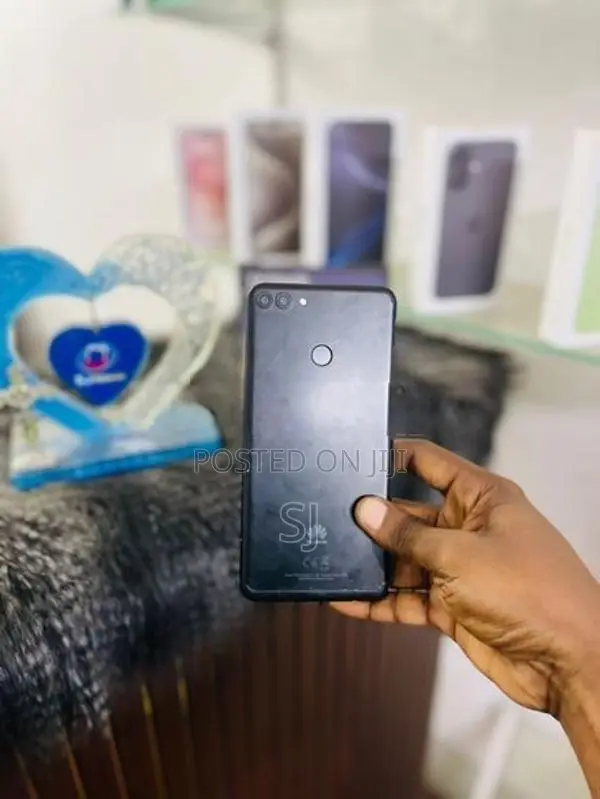 Huawei Y9 (Used)