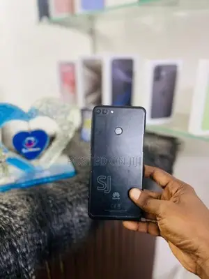 Huawei Y9 (Used)