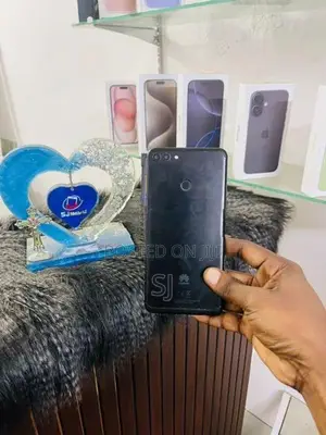 Huawei Y9 (Used)