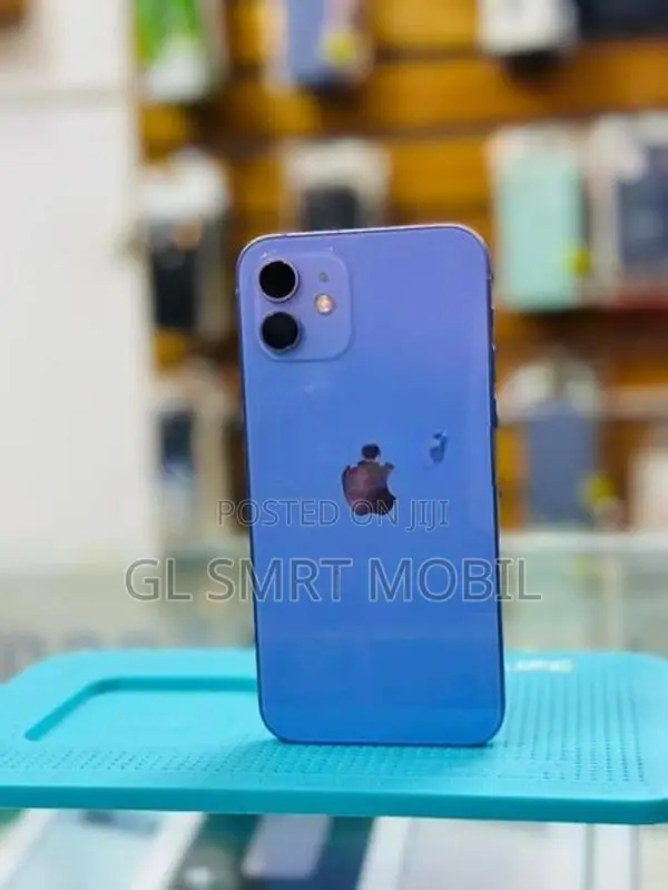Apple iPhone 12 128GB (Used)