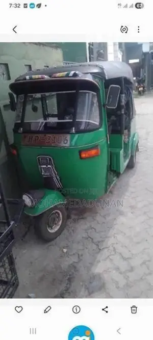 Bajaj RE 2003