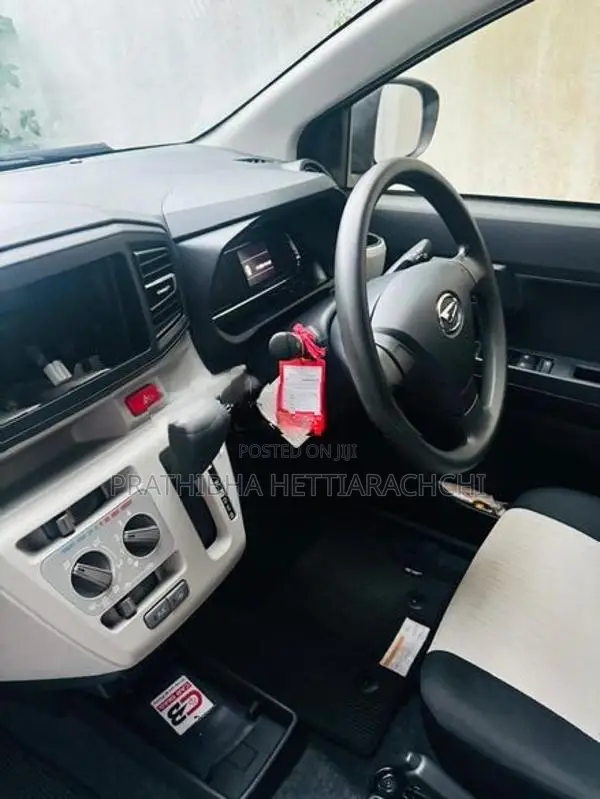 Daihatsu Mira 2025