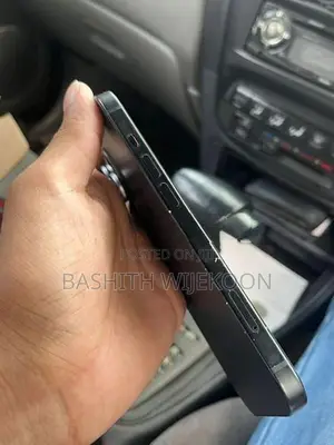 Apple iPhone 15 (Used)