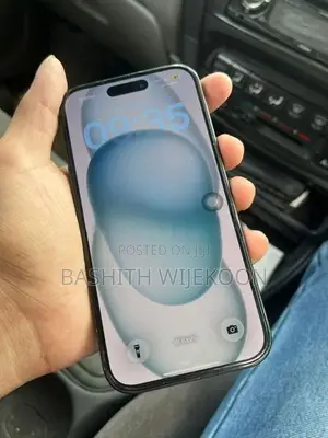 Apple iPhone 15 (Used)
