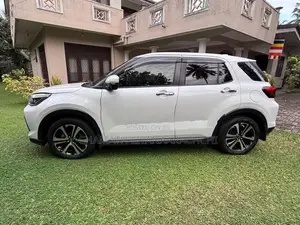 Daihatsu Rocky 2023
