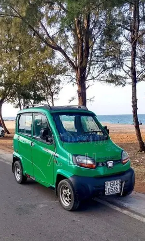 Bajaj Qute 2019