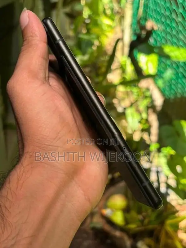 Google Pixel 6 (Used)