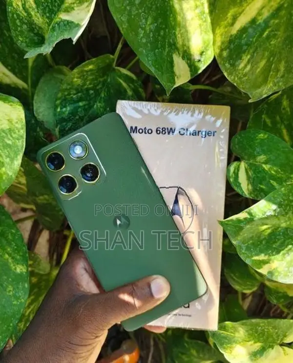 Moto Edge 70 (Used)