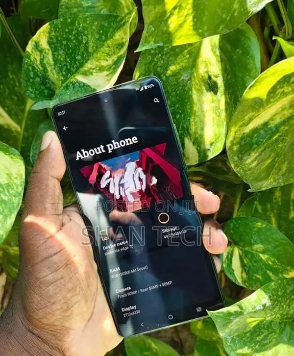 Moto Edge 70 (Used)