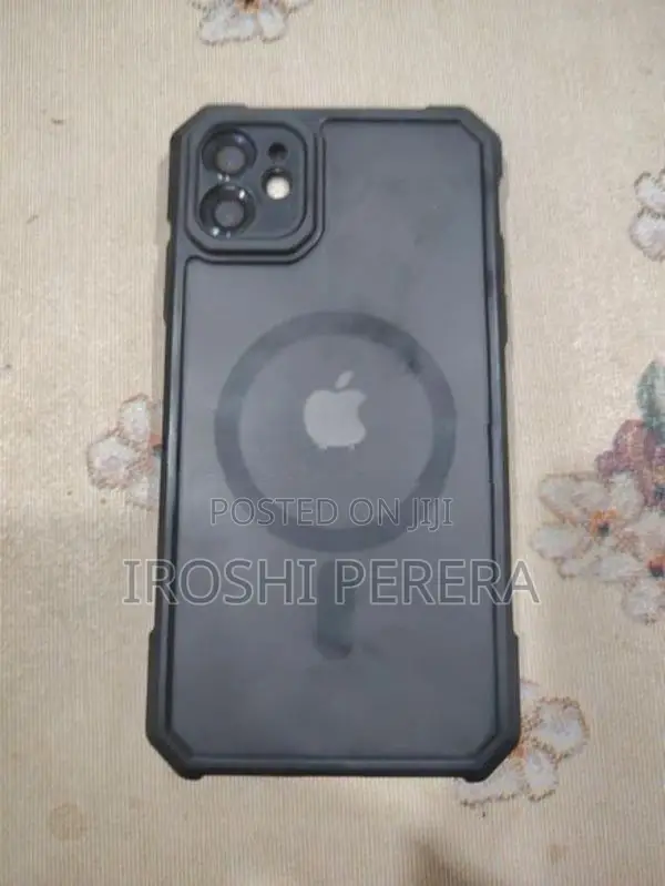 Apple iPhone 11 (Used)